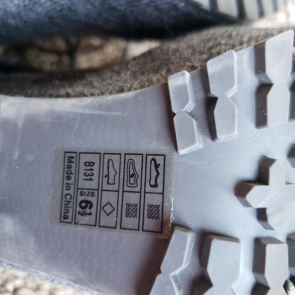 NWOT Blowfish Booties - Picture 7 of 7